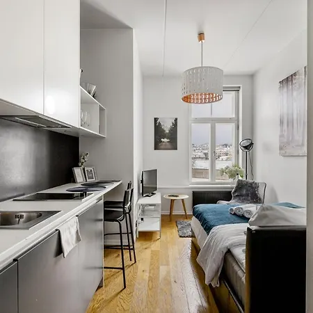 Apartment Dream - Mere With 24h Reception