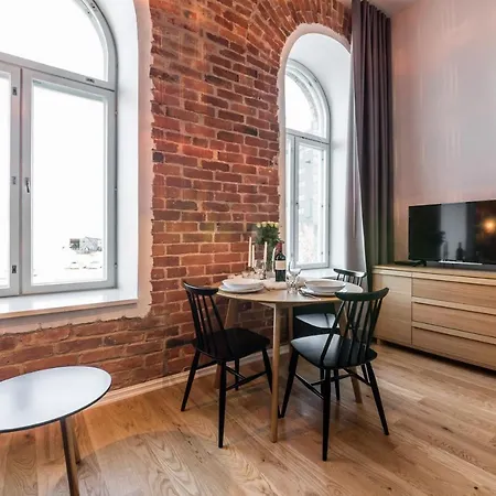 Apartment Dream - Mere With 24h Reception