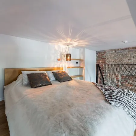 Dream - Mere With 24h Reception