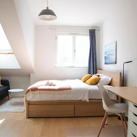 Apartment Dream - Mere With 24h Reception *