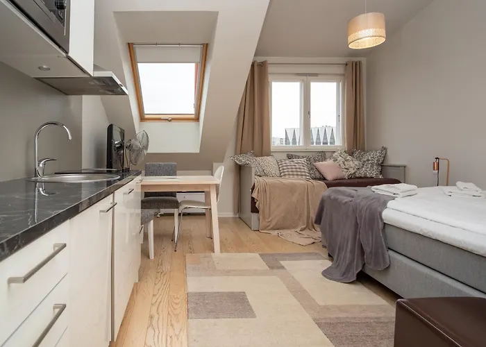 Apartment Dream - Mere With 24h Reception