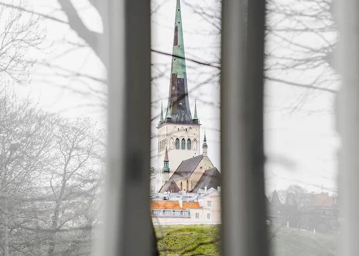 Dream - Mere With 24h Reception