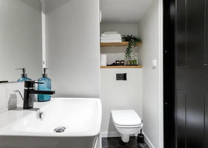 Dream - Mere With 24h Reception