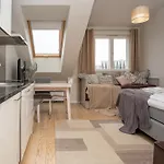 Apartament Dream - Mere With 24h Reception